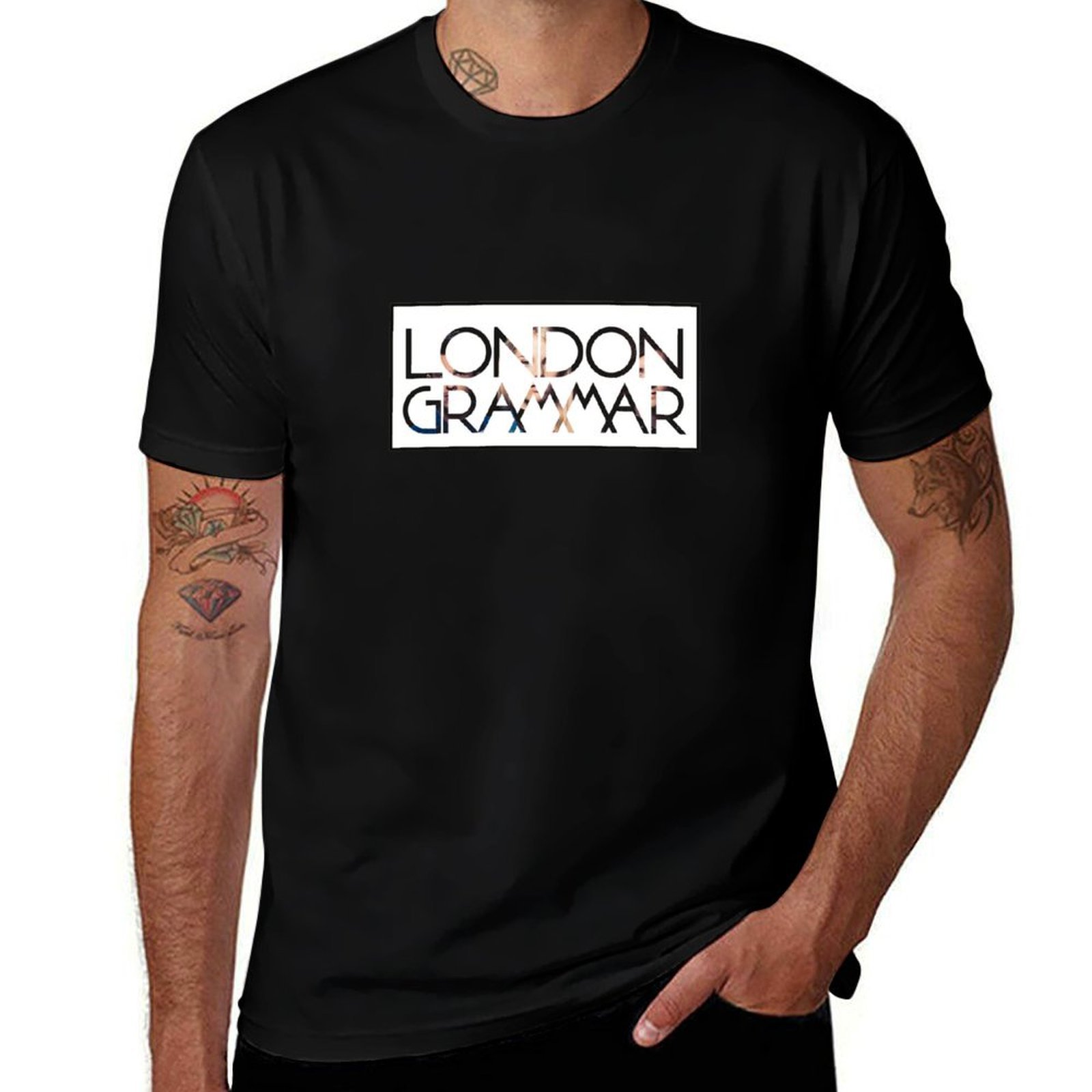 Street Fashion In London - تي شيرت لندن غرامار للموضة الشارعية،
