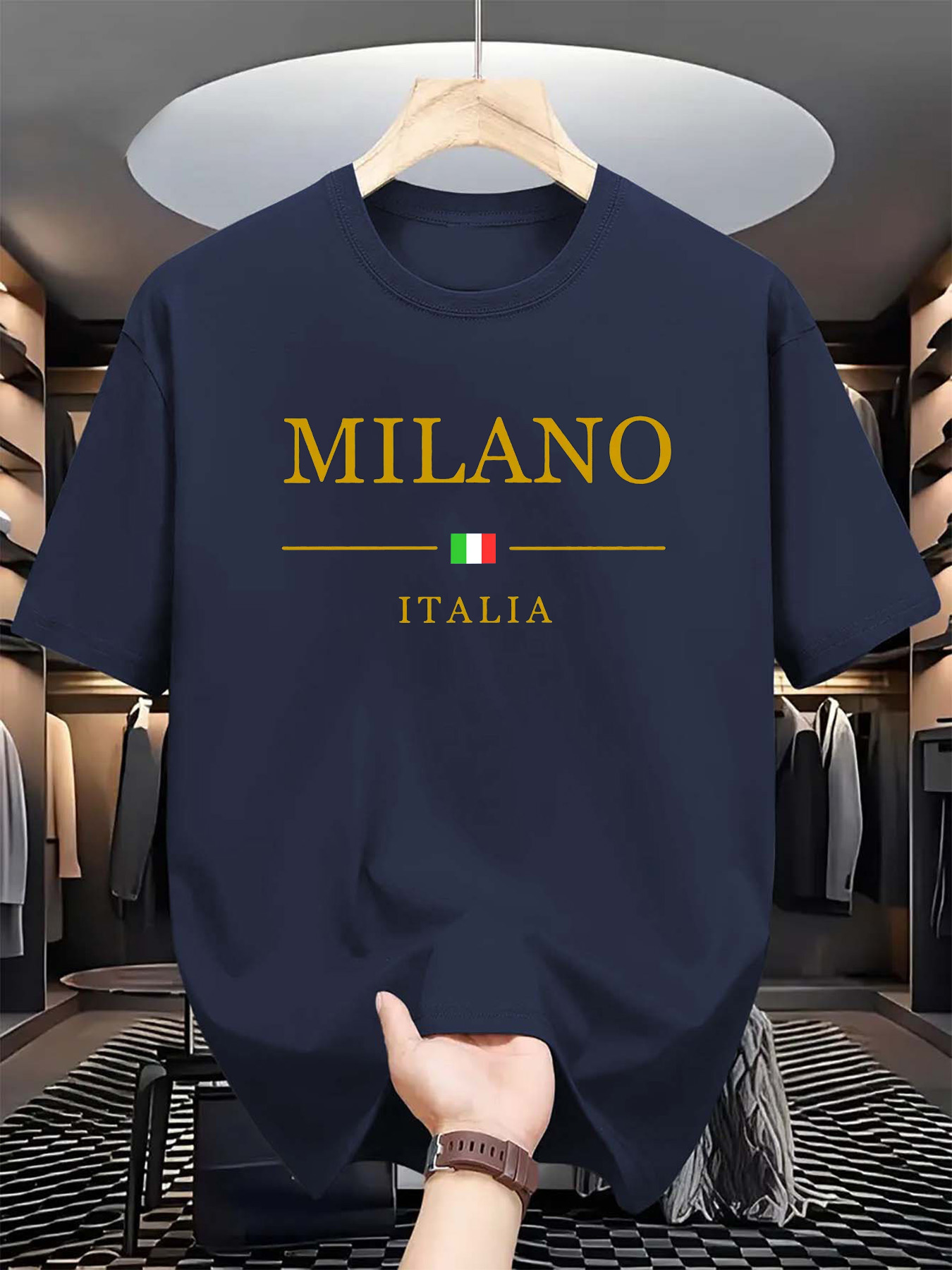 Street Fashion Of Milan - تي شيرت قطني خالص بطباعة ميلان